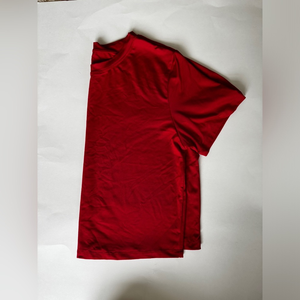 Born Primitive cropped tee